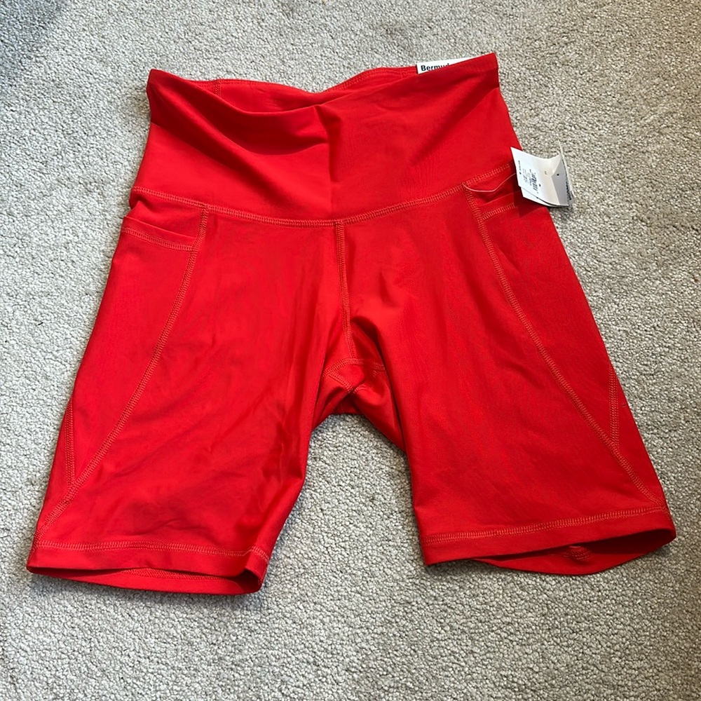 Old Navy compression bike shorts